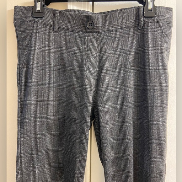 Betabrand trousers plaid charcoal gray straight leg slip on Medium - Picture 4 of 9
